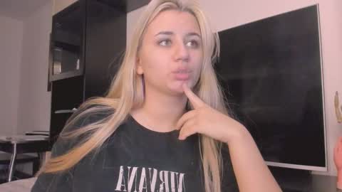 Snapshot of barbarasiren chatting on 11/01/25, 12:07 barbarasiren online show from 11/01/25, 12:07