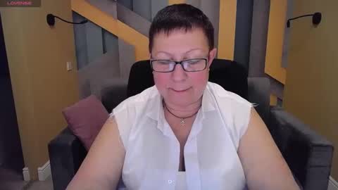 Snapshot of barbaraturners chatting on 12/09/24, 07:07 barbaraturners online show from 12/09/24, 07:07