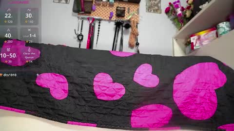 barbaraviciosa online show from 10/17/25, 06:16