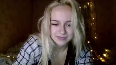 barbie___girl online show from 12/14/25, 07:07