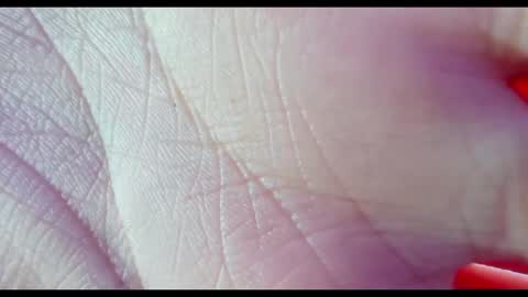 Bella online show from 09/17/25, 10:55