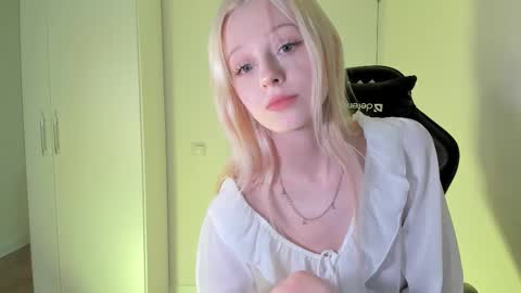 Bella online show from 02/14/26, 12:51