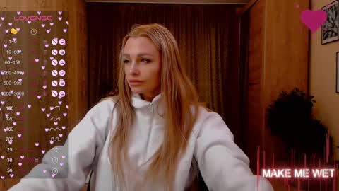 Snapshot of barbie_kiss1 chatting on 12/10/24, 04:24 barbie online show from 12/10/24, 04:24