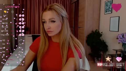 Snapshot of barbie_kiss1 chatting on 01/20/25, 03:59 barbie online show from 01/20/25, 03:59