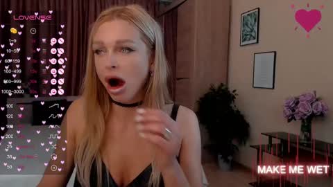 Snapshot of barbie_kiss1 chatting on 01/22/25, 04:34 barbie online show from 01/22/25, 04:34