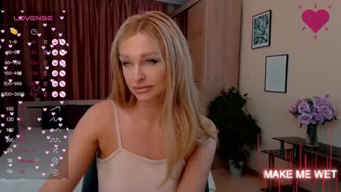 Snapshot of barbie_kiss1 chatting on 01/25/25, 01:10 barbie online show from 01/25/25, 01:10