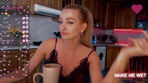 Snapshot of barbie_kiss1 chatting on 02/11/25, 05:16 barbie online show from 02/11/25, 05:16