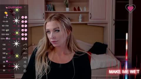 Snapshot of barbie_kiss1 chatting on 02/25/25, 04:03 barbie online show from 02/25/25, 04:03