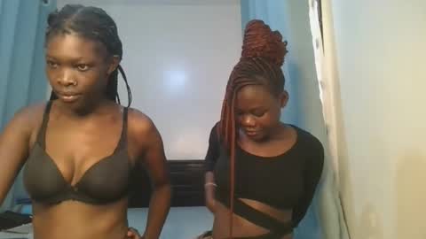 queen online show from 12/17/25, 09:26