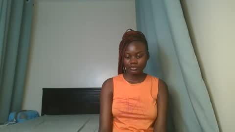 queen online show from 12/19/25, 10:28