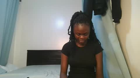 queen online show from 01/13/26, 10:09