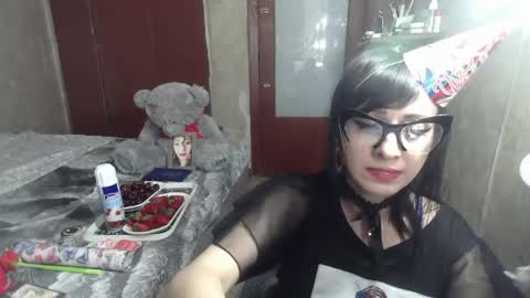 Snapshot of barbie_rococo chatting on 05/10/26, 06:13 barbie_rococo online show from 05/10/26, 06:13
