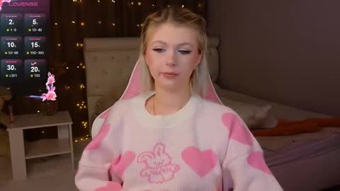 Stacy online show from 12/20/24, 01:11