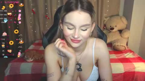 Eva online show from 12/05/25, 11:41