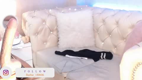 barbiefox_ online show from 09/12/25, 04:18