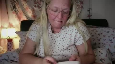 barbiegirl966 online show from 05/18/26, 08:58