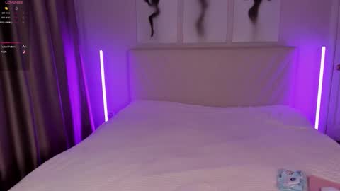  Emma online show from 11/30/25, 08:35