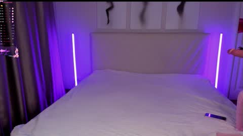  Emma online show from 03/15/26, 09:43