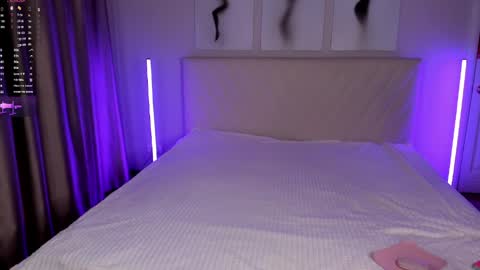  Emma online show from 03/31/26, 07:14