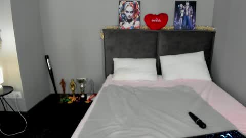Snapshot of barbiemuscle1 chatting on 02/21/26, 09:10 Barbie online show from 02/21/26, 09:10