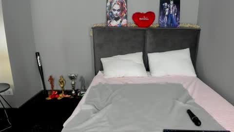 Snapshot of barbiemuscle1 chatting on 02/28/26, 01:45 Barbie online show from 02/28/26, 01:45