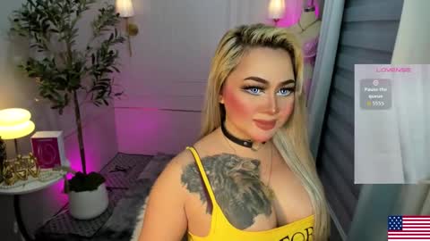 Miss Alexa Fields  online show from 10/20/25, 09:10