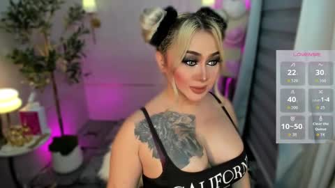 Miss Alexa Fields  online show from 11/03/25, 08:32