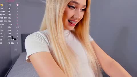 Snapshot of barbimia chatting on 04/12/26, 03:28 Mia online show from 04/12/26, 03:28