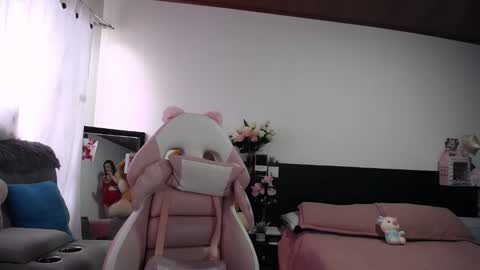 VALENTINA online show from 03/11/25, 03:45