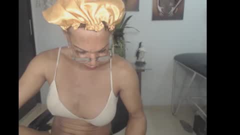 bardotbigcocktsx online show from 02/02/25, 11:19