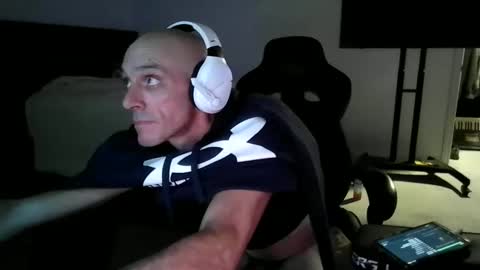 Snapshot of barryblackgun chatting on 03/03/25, 11:33 barryblackgun online show from 03/03/25, 11:33