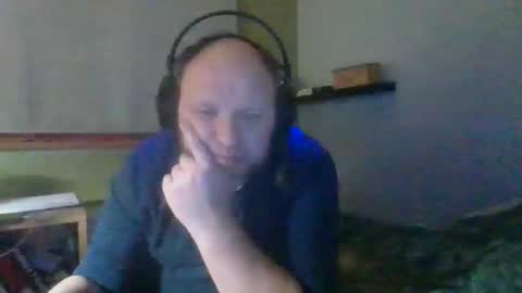 Snapshot of bart_poland chatting on 03/06/26, 11:56 bart_poland online show from 03/06/26, 11:56