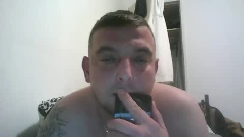 Snapshot of bartosz6922 chatting on 10/25/25, 08:36 bartosz6922 online show from 10/25/25, 08:36