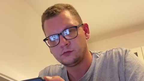 Snapshot of bary_czech chatting on 06/08/26, 10:21 BestBoy online show from 06/08/26, 10:21