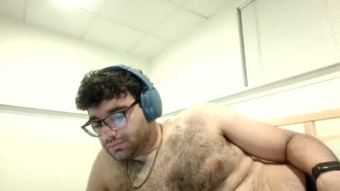 Snapshot of baseballplayerr76 chatting on 07/01/26, 02:13 baseballplayerr76 online show from 07/01/26, 02:13