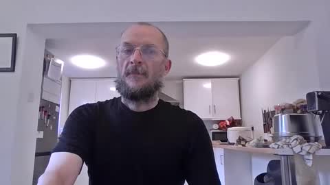 basiccamguy online show from 10/14/25, 09:21