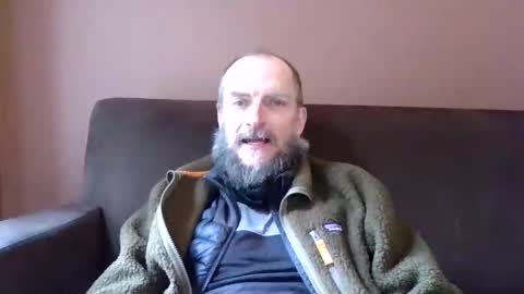 Snapshot of basiccamguy chatting on 05/11/26, 09:48 basiccamguy online show from 05/11/26, 09:48