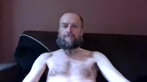 Snapshot of basiccamguy chatting on 05/14/26, 01:18 basiccamguy online show from 05/14/26, 01:18