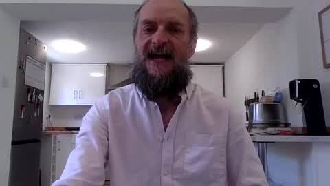 Snapshot of basiccamguy chatting on 05/27/26, 11:29 basiccamguy online show from 05/27/26, 11:29