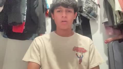Snapshot of basicflxpx chatting on 06/03/26, 01:30 Basicflxp online show from 06/03/26, 01:30