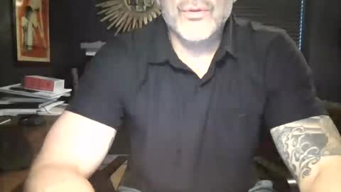 Snapshot of basrutten1 chatting on 06/22/26, 04:48 Bas online show from 06/22/26, 04:48