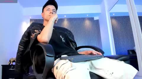 Basthiian online show from 12/17/25, 07:31