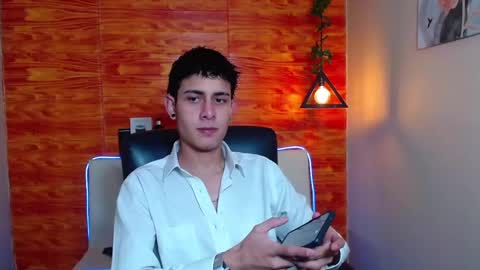 Snapshot of bastiaan_28 chatting on 01/20/25, 10:51 Bastian online show from 01/20/25, 10:51