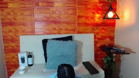 Snapshot of bastiaan_28 chatting on 03/09/25, 08:40 Bastian online show from 03/09/25, 08:40