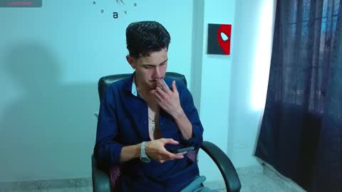 Snapshot of bastiaan_28 chatting on 10/02/25, 08:16 Bastian online show from 10/02/25, 08:16