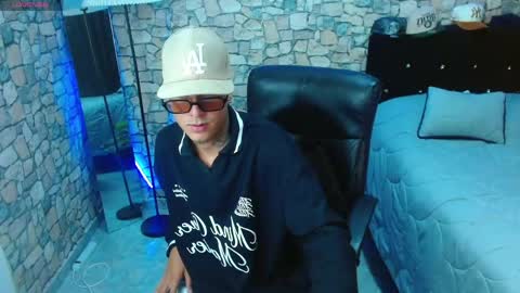 Snapshot of bastiaan_28 chatting on 05/01/26, 11:09 Bastian online show from 05/01/26, 11:09
