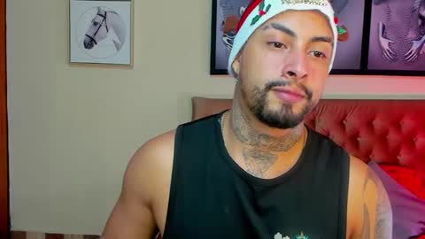 bastian_jones1 online show from 12/25/24, 01:53