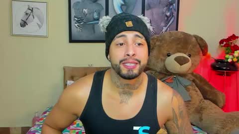 bastian_jones1 online show from 01/30/25, 07:07