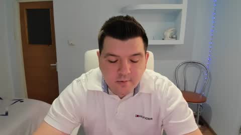 Snapshot of basystem8 chatting on 01/04/25, 11:22 BASY online show from 01/04/25, 11:22