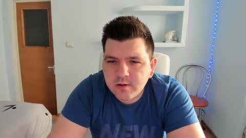 Snapshot of basystem8 chatting on 01/05/25, 08:11 BASY online show from 01/05/25, 08:11